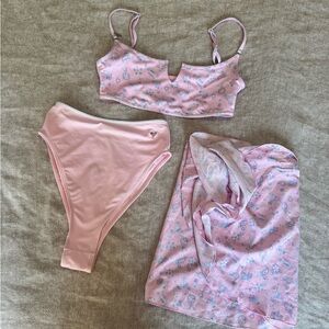 Frankie’s bikinis x Victoria’s Secret bikini set
